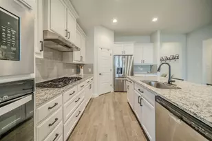5925 Lovills Crk St, Fort Worth, TX 76179 - Photo 6