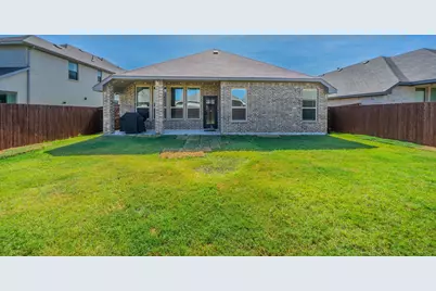 5925 Lovills Creek Street, Fort Worth, TX 76179 - Photo 12