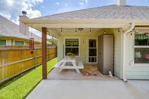 216 Lovers Path Dr, Springtown, TX 76082 - Photo 22
