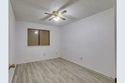 902 Wayne Avenue, Duncanville, TX 75137 - Photo 8