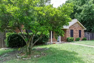 [Address not provided], Duncanville, TX 75137 - Photo 2
