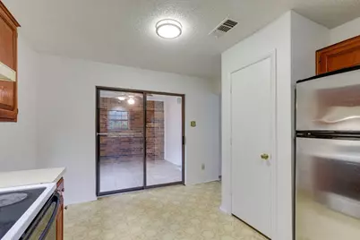 902 Wayne Avenue, Duncanville, TX 75137 - Photo 16