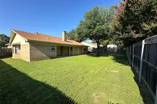5501 Grantmont Dr, Arlington, TX 76016 - Photo 24