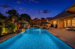 1104 Catalina Bay Blvd, Granbury, TX 76048 - Photo 2