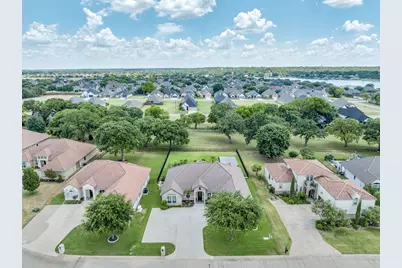 1104 Catalina Bay Boulevard, Granbury, TX 76048 - Photo 40