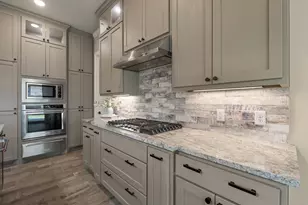 2407 Vineyard Dr, Granbury, TX 76048 - Photo 12