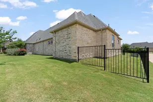 2407 Vineyard Dr, Granbury, TX 76048 - Photo 38