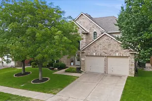 1009 Royal Oaks Dr, McKinney, TX 75072 - Photo 2