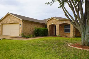 309 Stanford, Forney, TX 75126 - Photo 2