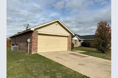 1341 Castle Ridge Road, Fort Worth, TX 76140 - Photo 1