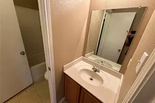 1341 Castle Ridge Rd, Fort Worth, TX 76140 - Photo 12