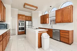 [Address not provided], Carrollton, TX 75007 - Photo 8
