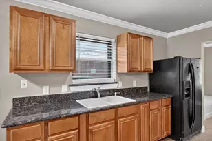 [Address not provided], Dallas, TX 75217 - Photo 6