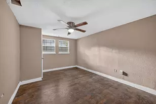 10434 Castlerock Dr, Dallas, TX 75217 - Photo 8
