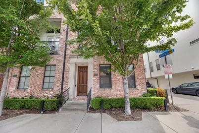 425 S Cesar Chavez Boulevard, Dallas, TX 75201 - Photo 1