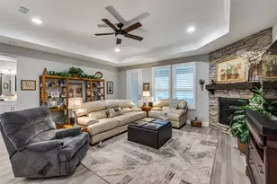 1116 Cornerstone Dr, Little Elm, TX 76227 - Photo 10