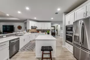 1116 Cornerstone Dr, Little Elm, TX 76227 - Photo 8