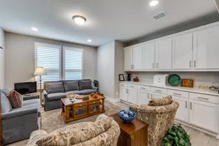 1116 Cornerstone Dr, Little Elm, TX 76227 - Photo 10