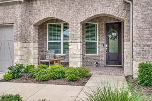 1116 Cornerstone Dr, Little Elm, TX 76227 - Photo 4