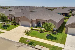 1116 Cornerstone Dr, Little Elm, TX 76227 - Photo 30