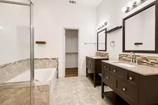 6701 Candlecreek Ln, Plano, TX 75024 - Photo 12
