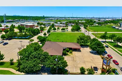4821 Saturn Road, Garland, TX 75041 - Photo 6