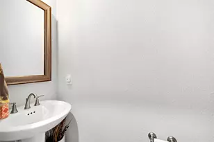 1104 Granger Dr, McKinney, TX 75071 - Photo 6