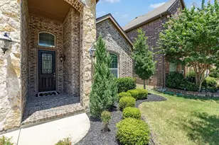 5113 Dominica Ln, Fort Worth, TX 76244 - Photo 2