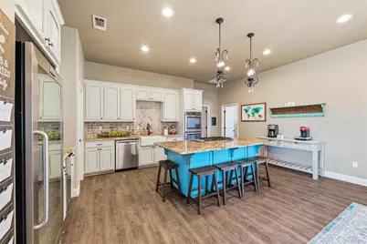 128 E Remuda Court, Fort Worth, TX 76108 - Photo 4