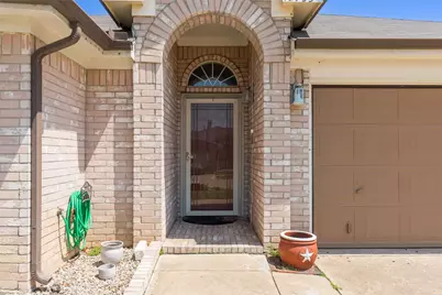 12933 Honey Locust Circle, Fort Worth, TX 76040 - Photo 2