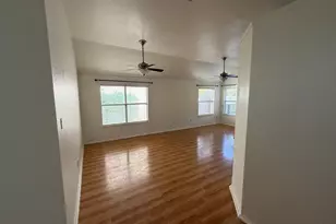 12933 Honey Locust Cir, Fort Worth, TX 76040 - Photo 4