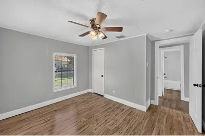 141 N Dobson Street, Burleson, TX 76028 - Photo 14