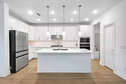 413 Breeds Hill Road, Little Elm, TX 75068 - Photo 14