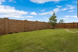 413 Breeds Hl Rd, Little Elm, TX 75068 - Photo 36
