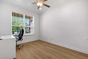 413 Breeds Hl Rd, Little Elm, TX 75068 - Photo 4