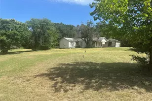 3324 Mohawk Trail, Lake Worth, TX 76135 - Photo 6