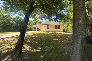 738 Wayne Ave, Van Alstyne, TX 75495 - Photo 2