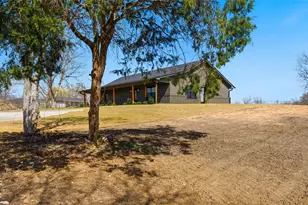 2303 Pilgrim Ln, Lorena, TX 76655 - Photo 32
