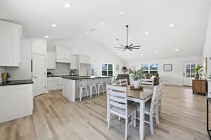 2303 Pilgrim Ln, Lorena, TX 76655 - Photo 12
