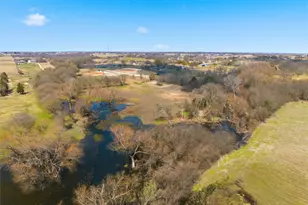 2303 Pilgrim Ln, Lorena, TX 76655 - Photo 38