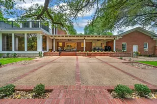 2825 Lake Air Dr, Waco, TX 76710 - Photo 36