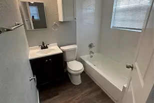 907 S Mesquite St, Arlington, TX 76010 - Photo 10