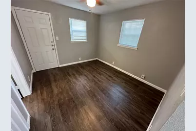 907 S Mesquite Street #907A, Arlington, TX 76010 - Photo 8