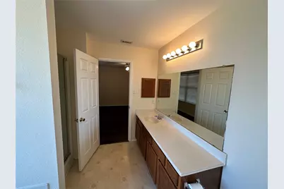 848 Kentucky Derby Lane, Fort Worth, TX 76179 - Photo 10