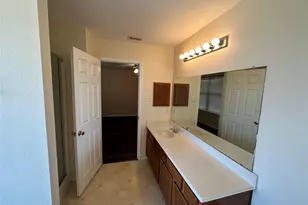 848 Kentucky Derby Ln, Fort Worth, TX 76179 - Photo 10
