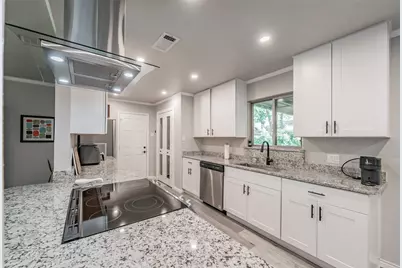 3311 Somerset Drive, Arlington, TX 76013 - Photo 14