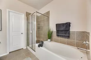 11801 Summer Springs Dr, Frisco, TX 75036 - Photo 20