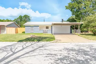 2717 Birch Park Dr, Richland Hills, TX 76118 - Photo 1