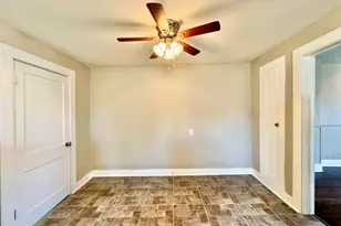 5738 Worth St, Dallas, TX 75214 - Photo 10
