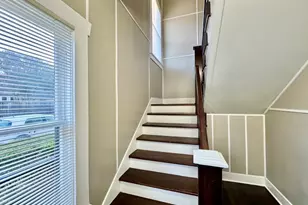 5738 Worth St, Dallas, TX 75214 - Photo 2